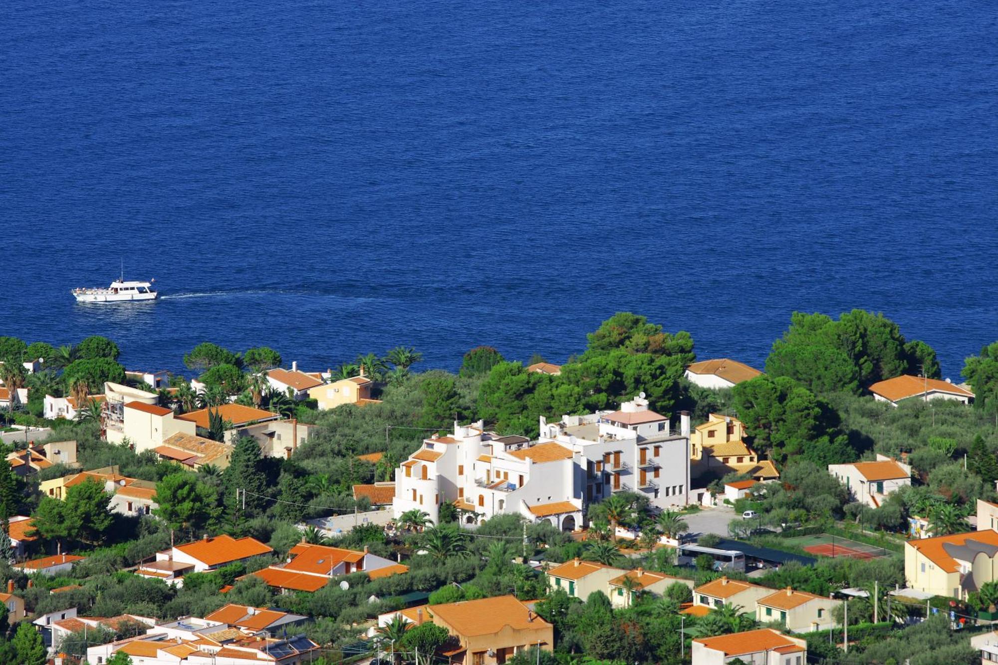 Hotel Baia Del Capitano Cefalù Exteriér fotografie